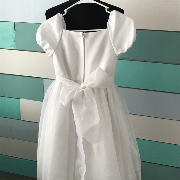 David’s bridal flower girl dress size 12 pit/Pit 12” waist 11” length 30” - Picture 2 of 12